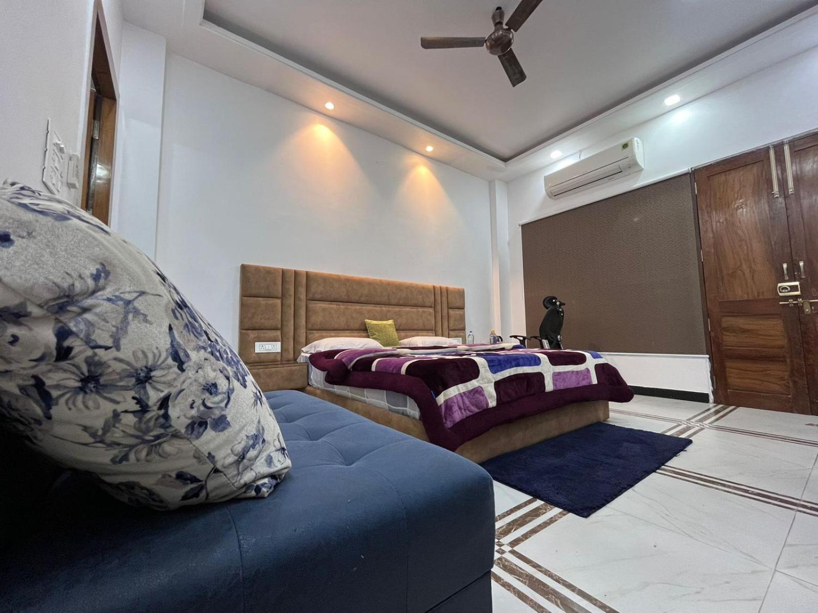 Shreshth Home Stay - Best Family Accommodation - 3Km From Har Ki Pauri, Haridwar, Uttarakhand المظهر الخارجي الصورة