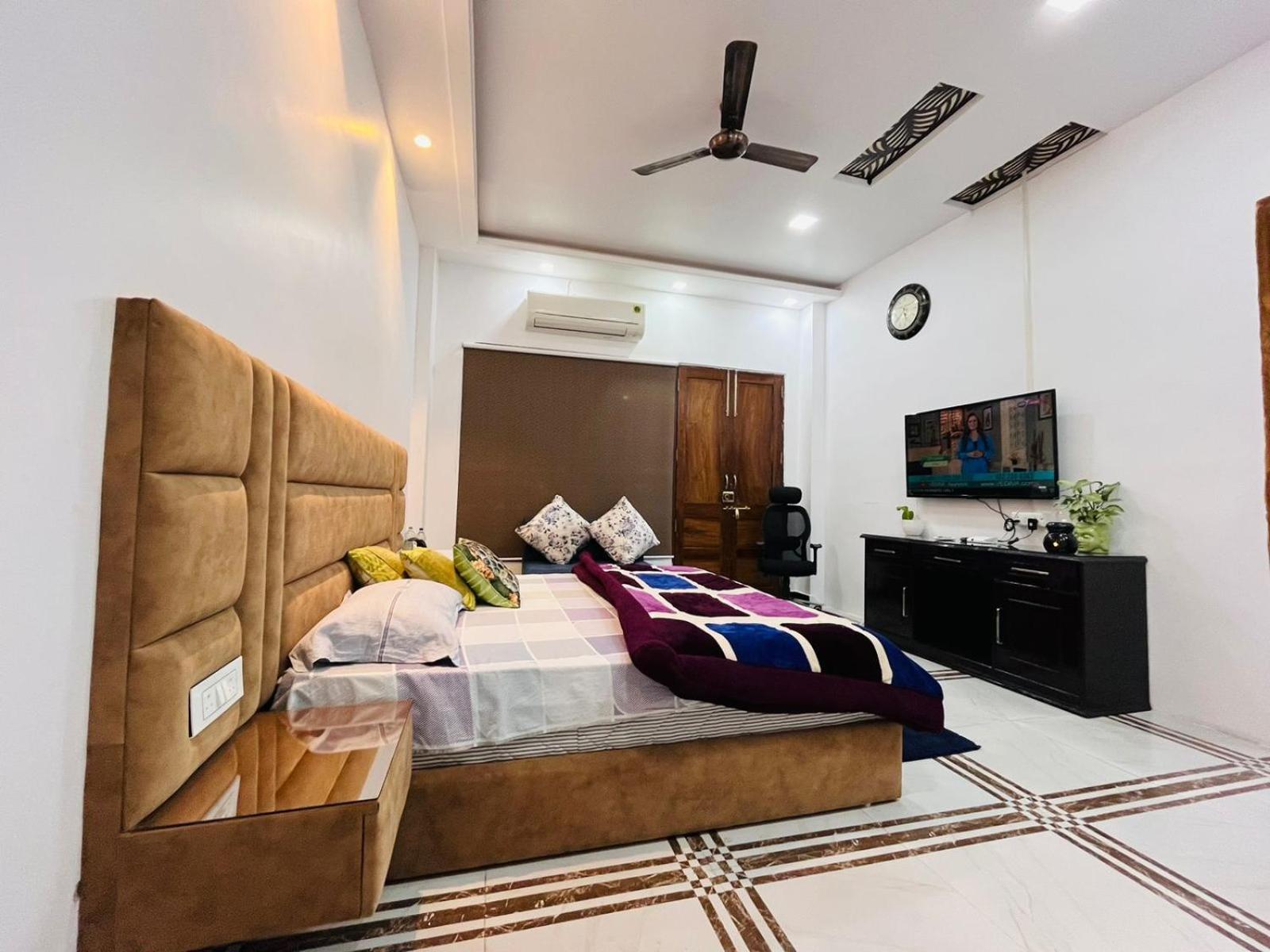 Shreshth Home Stay - Best Family Accommodation - 3Km From Har Ki Pauri, Haridwar, Uttarakhand المظهر الخارجي الصورة